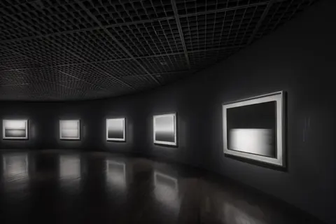 杉本博司“EXTINCTION”展览相关作品与展陈画面
