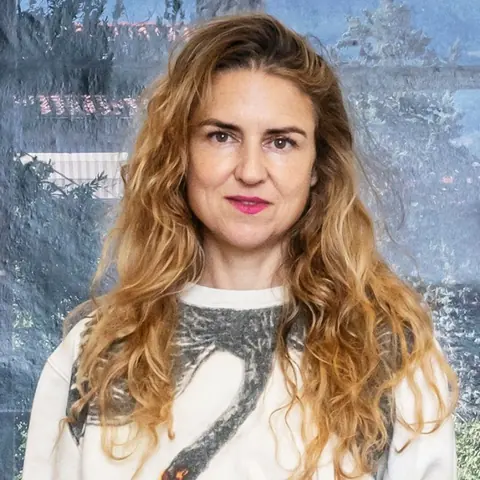 德国画家 Kerstin Brätsch 肖像