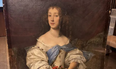 一幅此前未知的 17 世纪 Dorothy Hobart 女性肖像，现被研究者认为可能出自 John Michael Wright