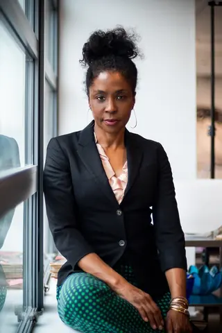 艺术家 Lorna Simpson 肖像