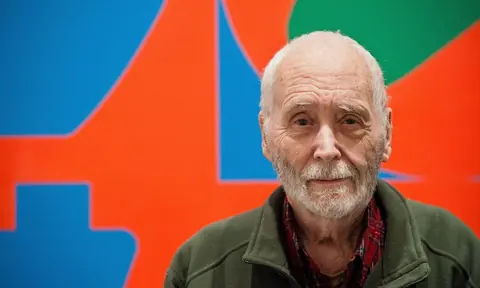 Robert Indiana 的 LOVE 作品；相关商标争议被用于说明艺术家遗产管理风险