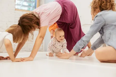 《Dancing Family》亲子舞蹈项目中的 A Team Dance 活动照片