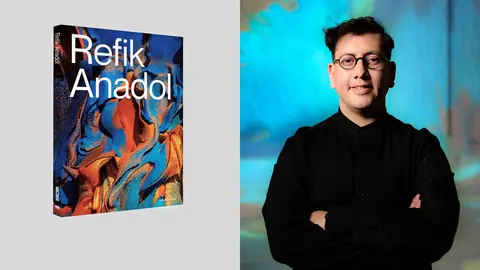 Hannibal Books 出版的 Refik Anadol 专著立体封面图