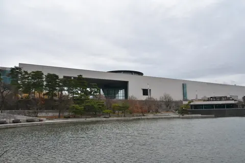 首尔韩国国立中央博物馆建筑外观