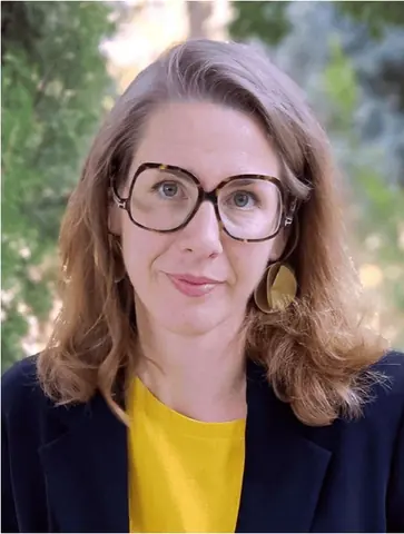 Hélia Paukner 肖像