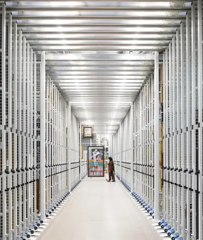 伦敦 V&A East Storehouse 内的网架式藏品储存设施